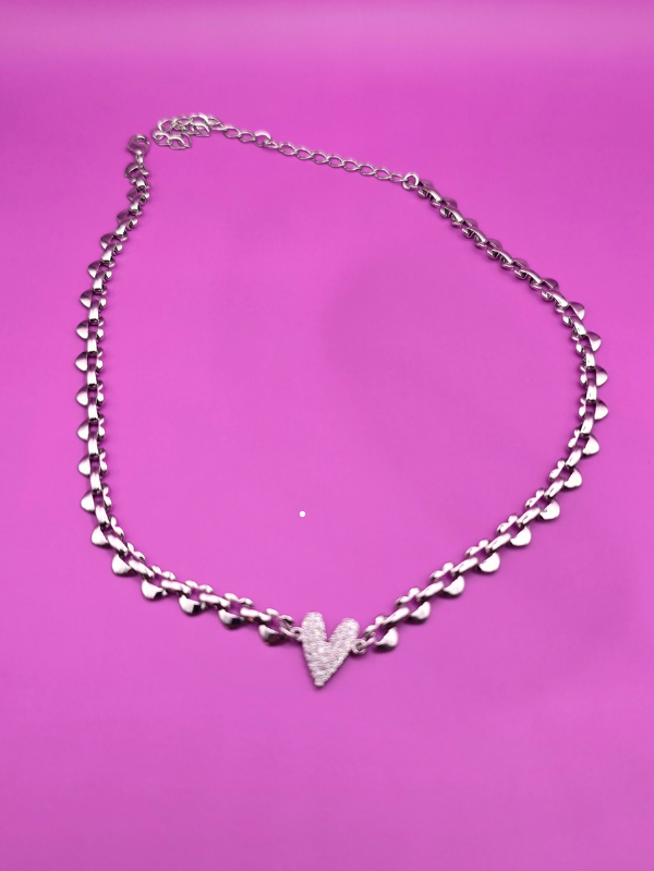 Choker Malha Relógio com Coração Cravejado