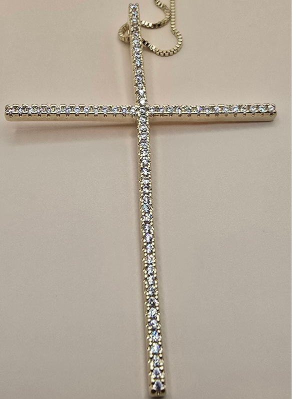 Gargantilha Cruz Palito Cravejada – Banhada a Ouro 18K - Imagem 2