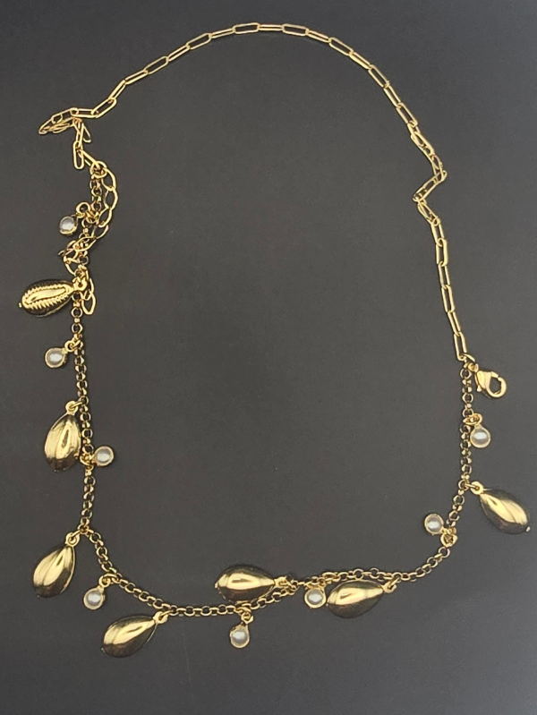 Tornozeleira Búzios e Pérolas – Banhada em Ouro 18K - Imagem 2