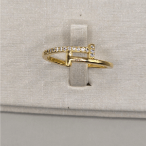 Anel Cravejado com Micro Zircônias – Banhado a Ouro