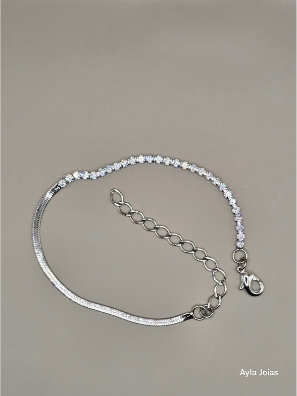 Pulseira Fita com Zircônia 2mm – Banhada a Ródio Branco