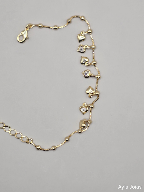 Pulseira com Corações em Zircônia - Imagem 2