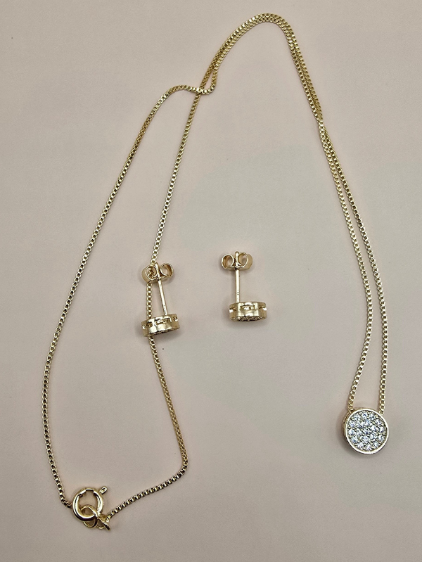 Conjunto Redondinho Cravejado                         .